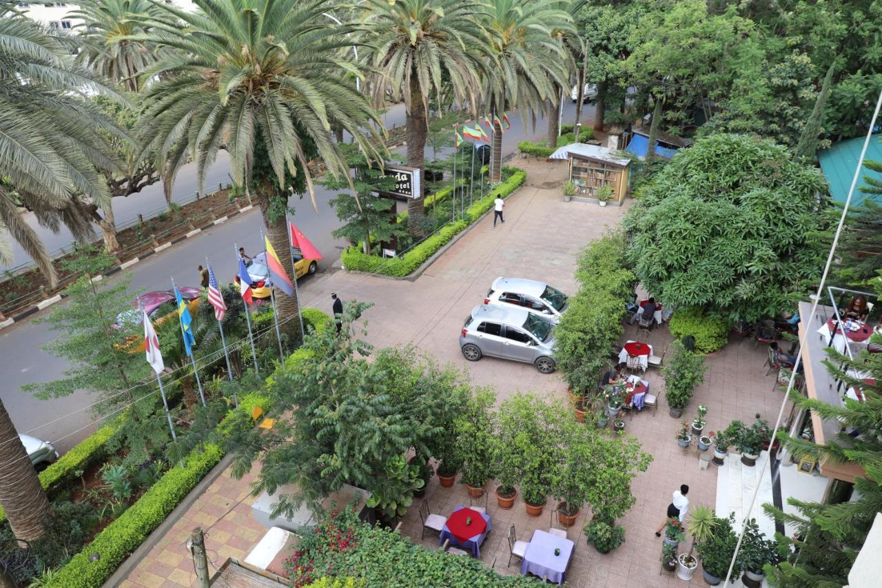 Jacaranda Hotel, Bahir Dar Buitenkant foto