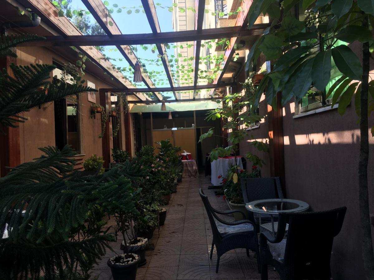Jacaranda Hotel, Bahir Dar Buitenkant foto