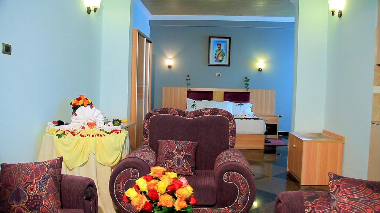Jacaranda Hotel, Bahir Dar Buitenkant foto