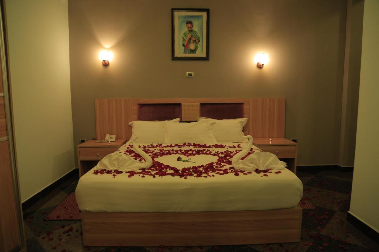 Jacaranda Hotel, Bahir Dar Buitenkant foto