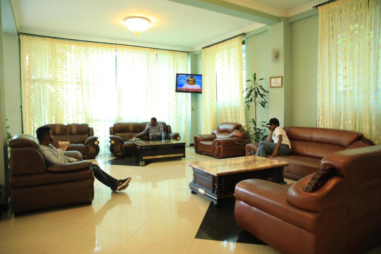 Jacaranda Hotel, Bahir Dar Buitenkant foto